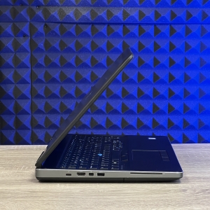 БВ Ноутбук Dell Precision 7510 15.6 FHD IPS i7-6820HQ 16 RAM 512 SSD NVIDIA QUADRO M2000M 4 ГБ