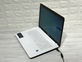 БВ Ноутбук Asus X751NA 17.3 Intel N4200 4 RAM 240 SSD