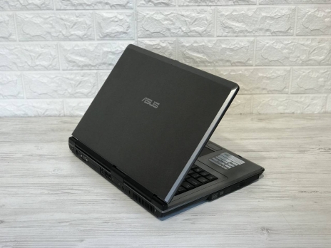 БВ Ноутбук Asus X51R 15.4 Intel Cel 520M 2 RAM 80 HDD