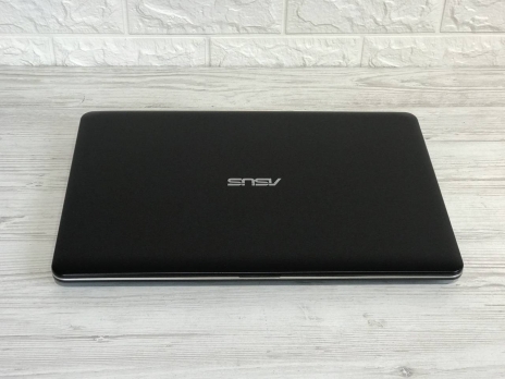БВ Ноутбук Asus F540 15.6 FHD Intel N4200 ( 4 ЯДРА ) 4 RAM 1000 HDD NVIDIA 920MX 2 ГБ