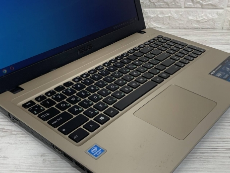 БВ Ноутбук Asus VivoBook X540M 15,6 Intel N5000 ( 4 ЯДРА ) 4 RAM 500 HDD