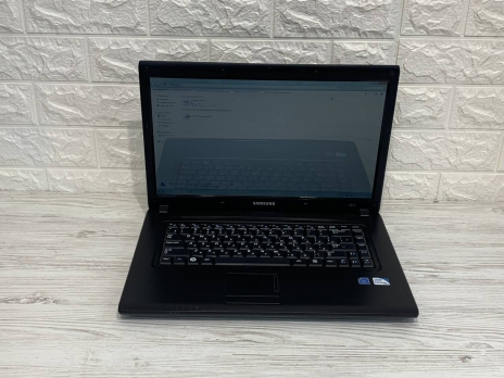 БВ Ноутбук Samsung R517 15.4 Intel T4400 2 RAM 250 HDD