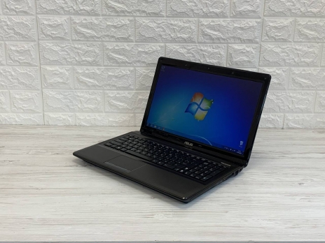 БВ Ноутбук Asus X52N 15.6 Intel i3-330M 4 RAM 500 HDD