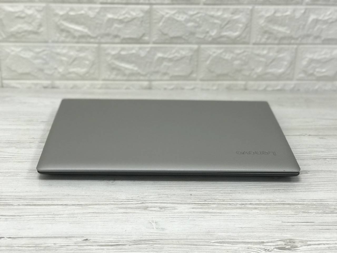 БВ Ноутбук Lenovo Ideapad 330-15IKB 15.6 Intel i5-7200U 8 RAM 256 SSD NVIDIA MX130 2 ГБ