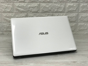 БВ Ноутбук Asus X550C 15.6 Intel i3-3217U 8 RAM 120 SSD NVIDIA GT 720M 2 ГБ