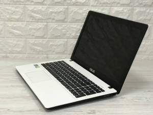 БВ Ноутбук Asus X550C 15.6 Intel i3-3217U 8 RAM 120 SSD NVIDIA GT 720M 2 ГБ