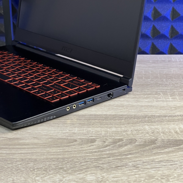 БВ Ноутбук MSI GF63 15.6 FHD IPS 144Hz Intel i5-10300H 16 RAM 500 SSD NVIDIA RTX 3050 4 ГБ
