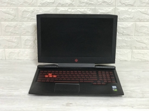БВ Ноутбук HP Omen 15 15.6 FHD IPS Intel i7-7700HQ 16 RAM 256 SSD 1000 HDD NVIIDA GTX 1050 4 ГБ