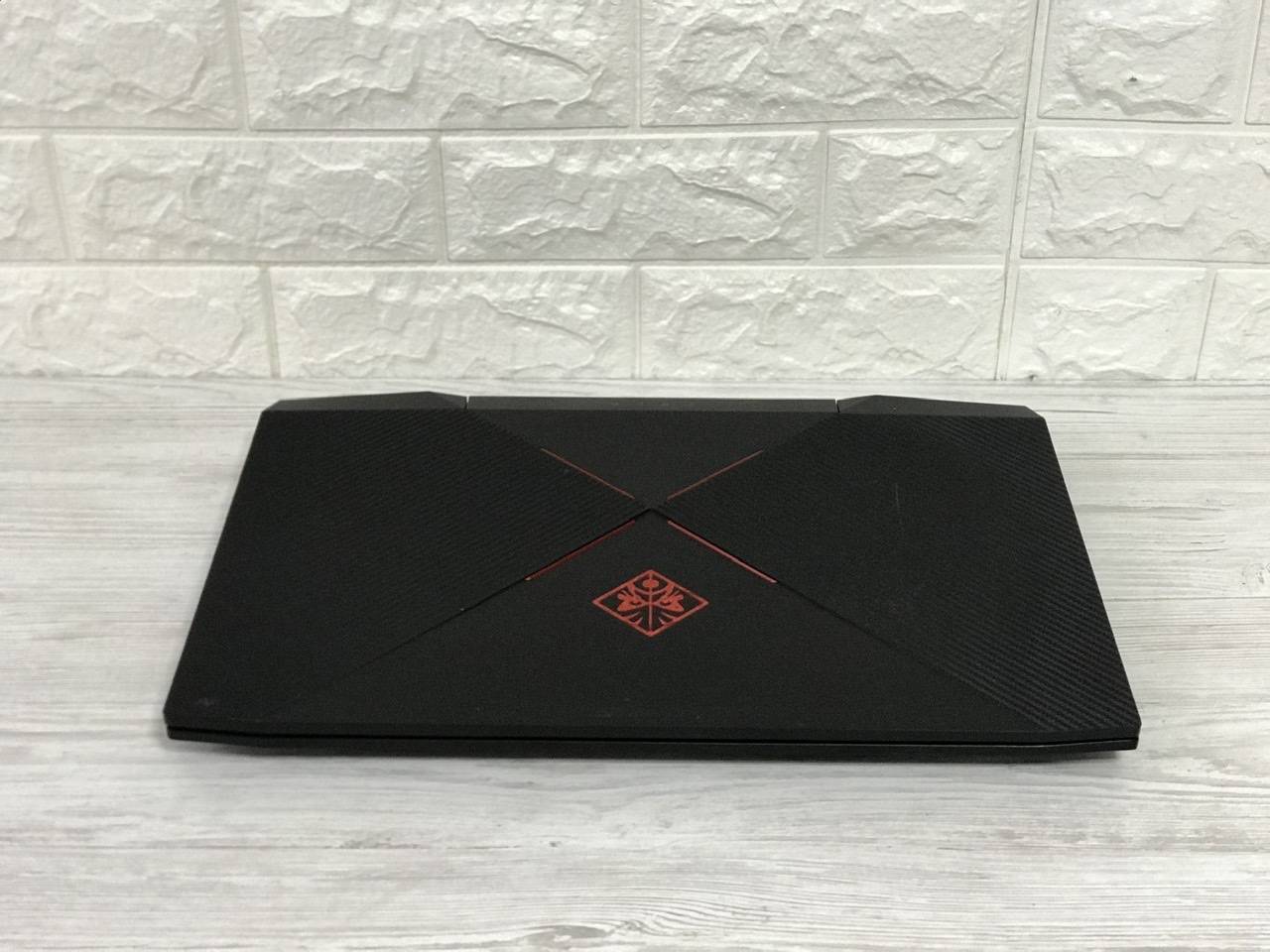 БВ Ноутбук HP Omen 15 15.6 FHD IPS Intel i7-7700HQ 16 RAM 256 SSD 1000 HDD NVIIDA GTX 1050 4 ГБ
