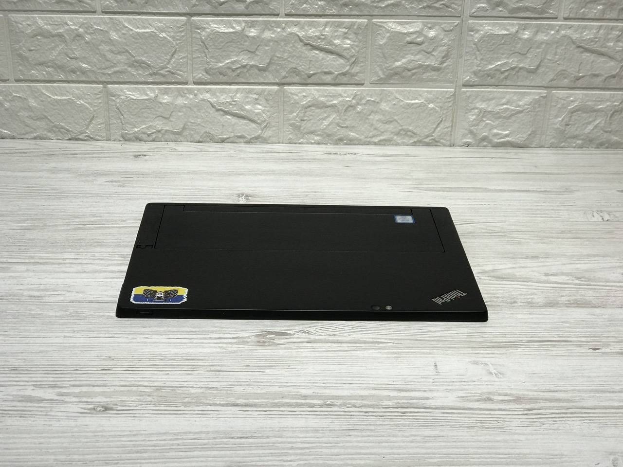 БВ планшет Lenovo ThinkPad X1 Tablet G2 12" IPS QHD TOUCH Intel i7-7Y75 16 RAM 256 SSD Intel HD Graphics 615 RKG