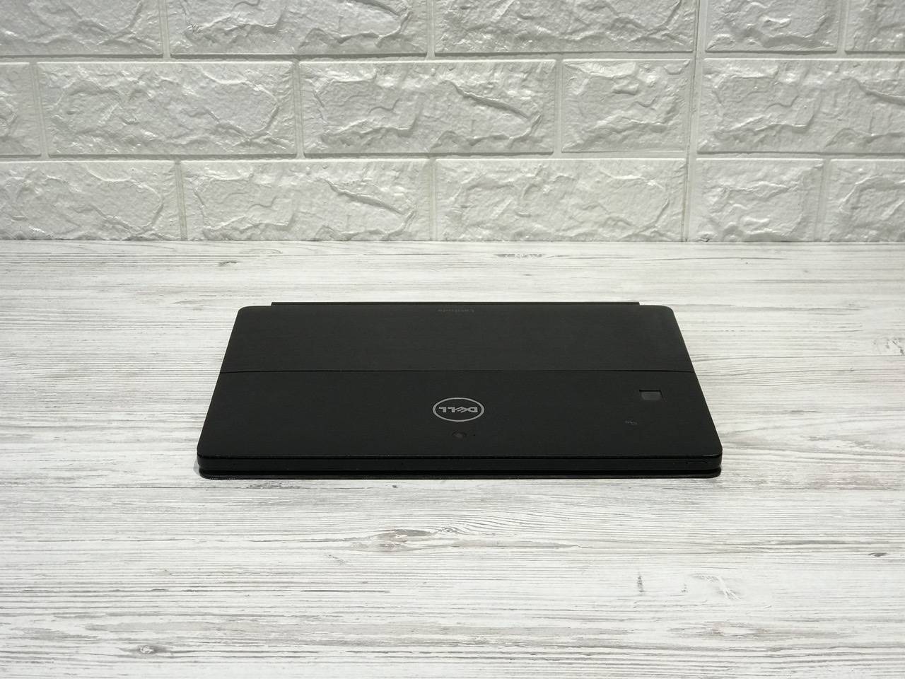 БВ Ноутбук-планшет Dell Latitude 5285 T17G 12.5" IPS FHD + TOUCH Intel i5-7300U 8 RAM 256 SSD Intel HD Graphics 620