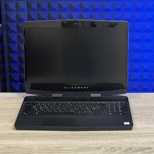 БВ Ноутбук Dell Alienware M15 15.6 FHD 144Hz Intel i7-8750H 16 RAM 256 SSD 1000 HDD NVIDIA RTX 2070 Max-Q 8 ГБ