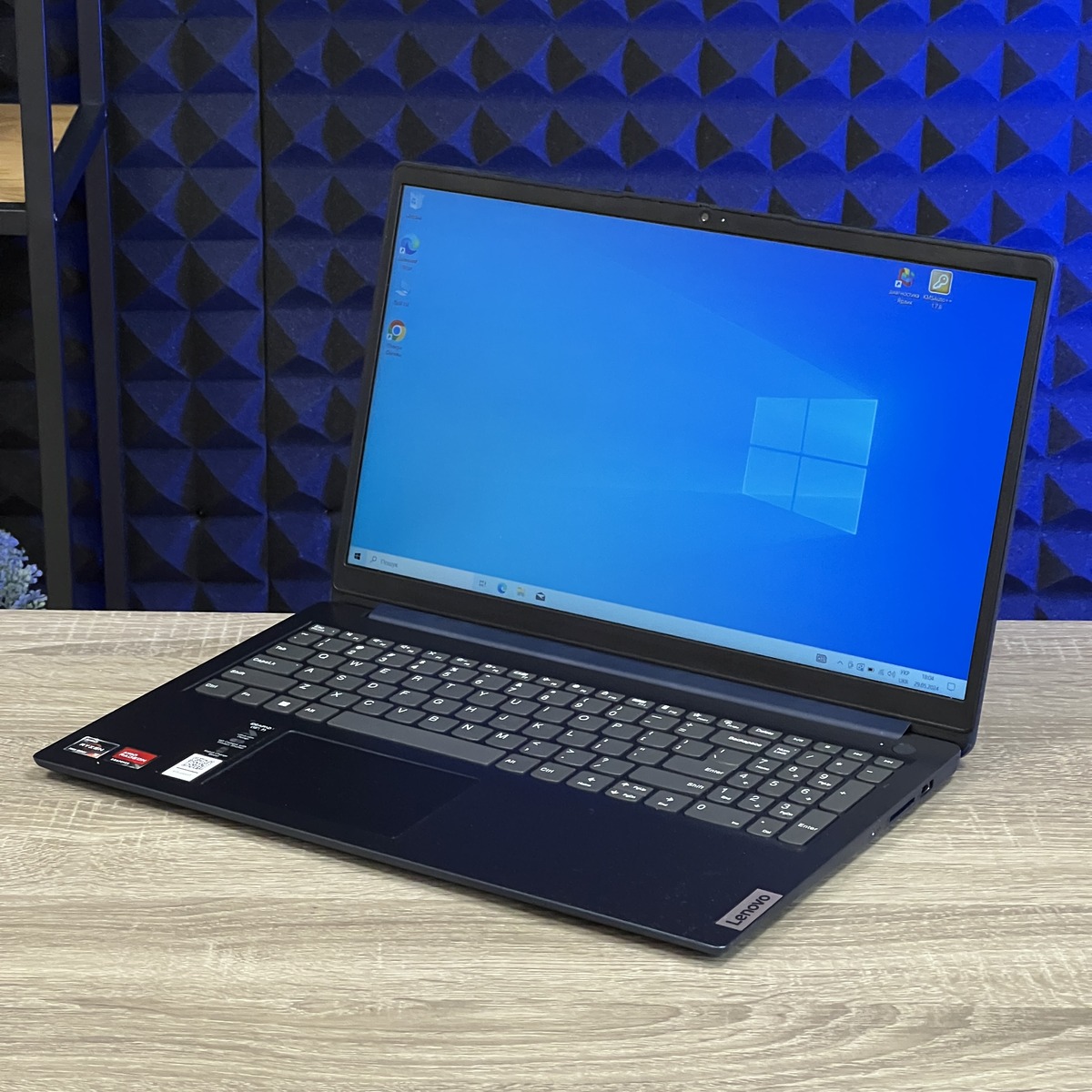 Купить БВ Ноутбук Lenovo Ideapad 1 15AMN7 15.6