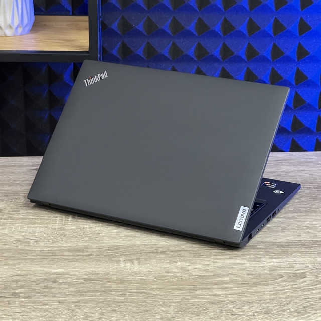 БВ Ноутбук Lenovo ThinkPad T14 Gen 3 14" FHD AMD Ryzen 7 PRO 6850U ( 8 ЯДЕР ) 16 RAM 512 SSD AMD Radeon 680M