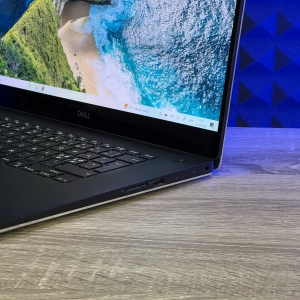 БВ Ноутбук Dell Precision 5540 15.6" 4K TOUCH Intel i7-9850H 32 RAM 512 SSD NVIDIA QUADRO T1000 4 ГБ