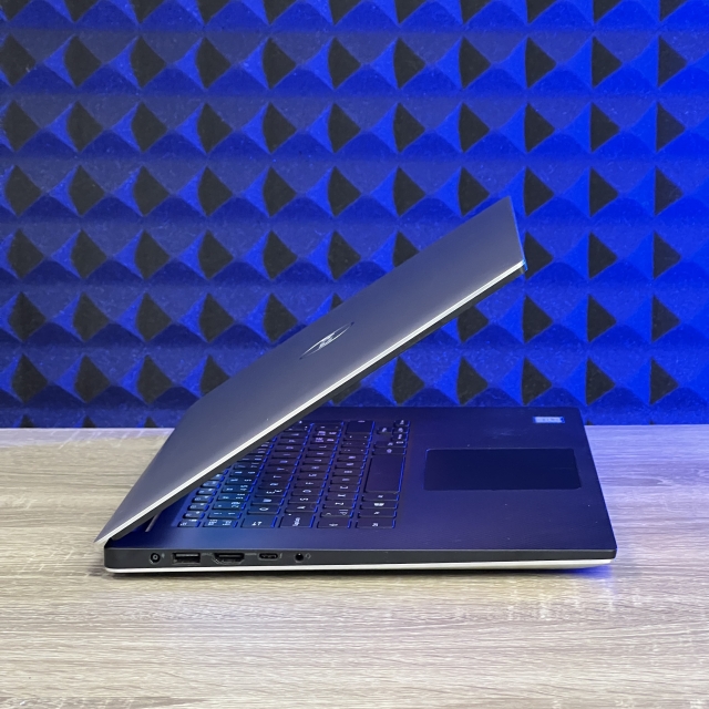 БВ Ноутбук Dell Precision 5540 15.6" 4K TOUCH Intel i7-9850H 32 RAM 512 SSD NVIDIA QUADRO T1000 4 ГБ