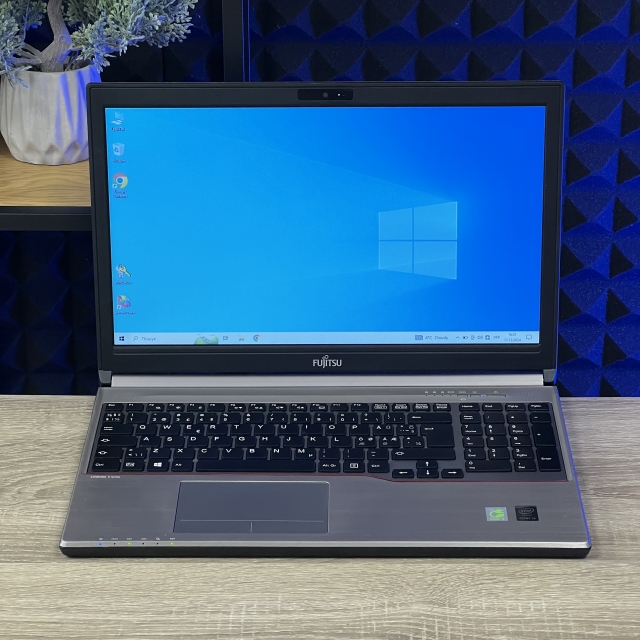 БВ Ноутбук Fujitsu Lifebook E754 15.6" FHD IPS Intel i7-4712MQ 8 RAM 240 SSD Intel HD Graphics 4600