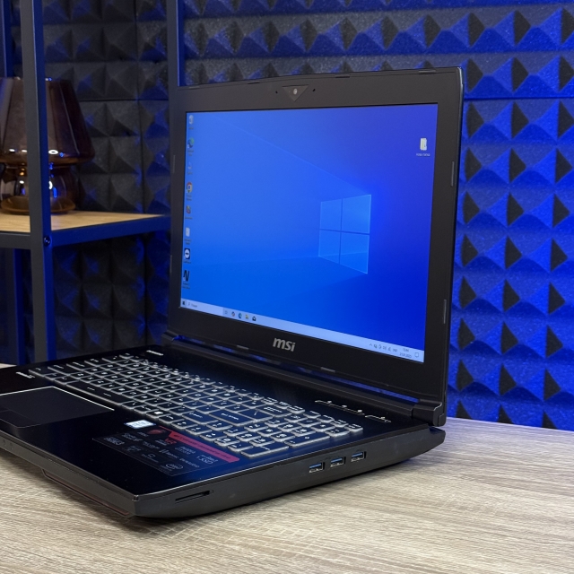 БВ Ноутбук MSI GT62VR 6RE DOMINATOR 15.6" FHD IPS Intel i7-6700HQ 16 RAM 512 SSD 750 HDD NVIDIA GTX 1070 8 ГБ