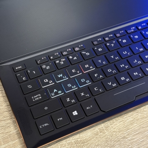 БВ Ноутбук Asus ROG GX501G 15.6" FHD IPS 144Hz Intel i7-8750H 24 RAM 512 SSD NVIDIA GeForce GTX 1080 8 ГБ
