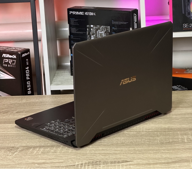 Ноутбук Asus TUF Gaming FX505DU 15.6 FHD IPS 120Hz Ryzen 7 3750H 16 RAM 250 SSD 1000 HDD NVIDIA GeForce GTX 1660Ti 6 ГБ БВ