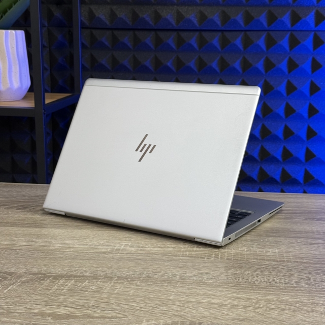 БВ Ноутбук HP EliteBook 735 G6 13.3" FHD IPS AMD Ryzen 5 3500U 8 RAM 256 SSD AMD Radeon RX Vega 8