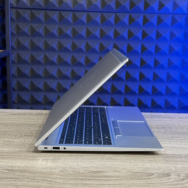 БВ Ноутбук HP Elitebook 855 G8 LTE 15.6" FHD IPS AMD Ryzen 3 Pro 5450U 16 RAM 512 SSD AMD Radeon RX Vega 6