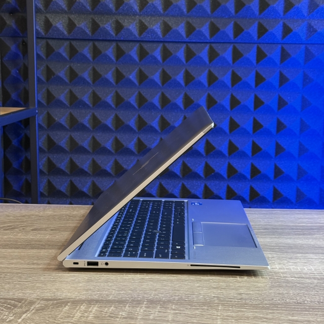БВ Ноутбук HP Elitebook 850 G8 15.6" FHD IPS Intel i5-1145G7 8 RAM 256 SSD Intel Iris Xe Graphics