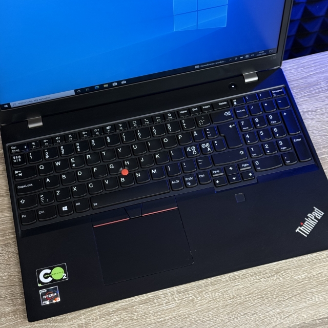 БВ Ноутбук Lenovo ThinkPad L15 Gen 1 15.6" FHD IPS TOUCH AMD Ryzen 7 PRO 4750U ( 8 ЯДЕР ) 8 RAM 256 SSD AMD Radeon RX Vega 7 з ПДВ