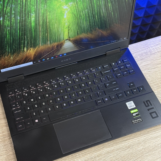БВ Ноутбук HP Omen 15 15.6" 144Hz FHD IPS Intel Core i5-10300H 16 RAM 500 SSD NVIDIA GeForce GTX 1660 Ti 6 ГБ