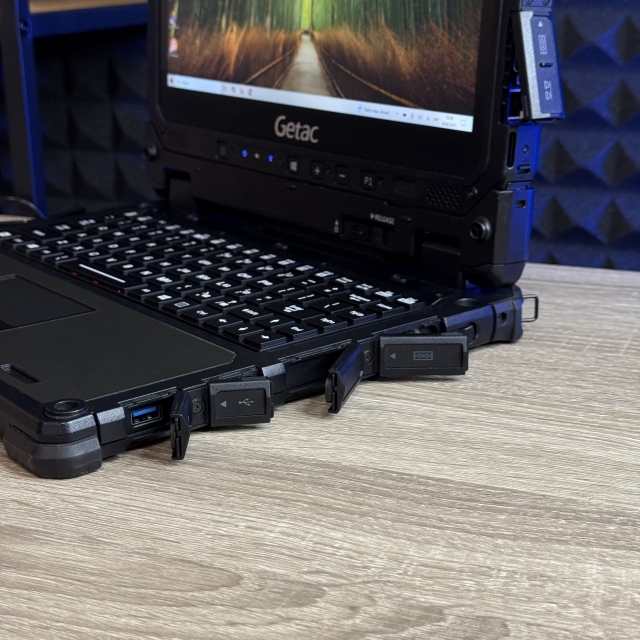 БВ Захищений Ноутбук-планшет Getac K120 G1 12.5" IPS FHD Intel i5-8250U 16 RAM 256 SSD Intel UHD Graphics 620