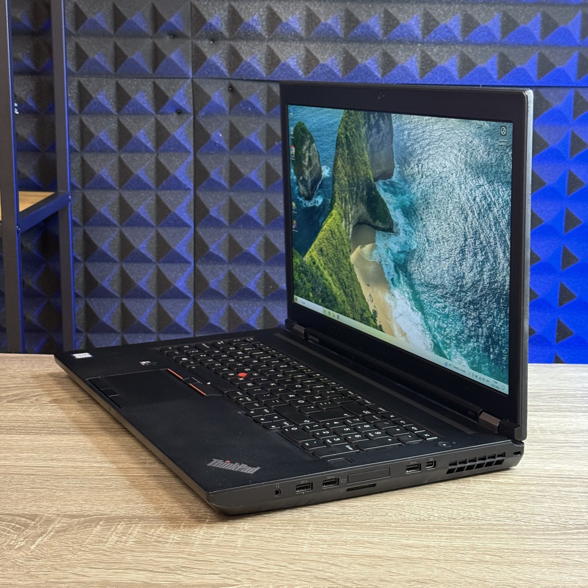 Купить БВ Ноутбук Lenovo ThinkPad P71 17.3