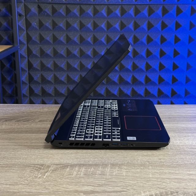 БВ Ноутбук Acer Nitro 5 15.6 FHD IPS 144Hz i5-10300H 16 RAM 512 SSD NVIDIA GEFORCE RTX 2060 6 ГБ