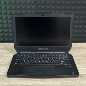 БВ Ноутбук Dell Alienware 13 FHD IPS 16 RAM 256 SSD Intel Core i7-5500U NVIDIA GTX 960M 2 ГБ