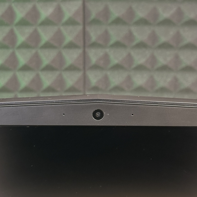 БВ Ноутбук Dell Alienware 13 FHD IPS 16 RAM 256 SSD Intel Core i7-5500U NVIDIA GTX 960M 2 ГБ