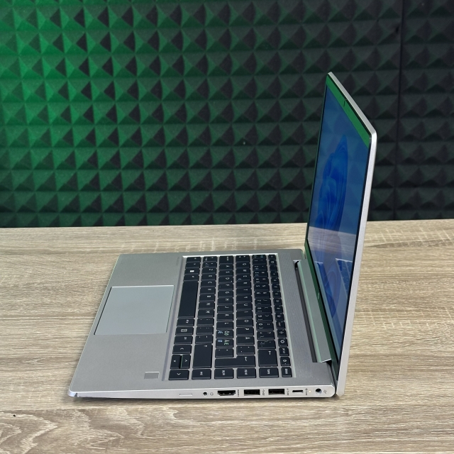 БВ Ноутбук HP Probook 440 G9 14.0 HD Intel Pentium Gold 8505 8 RAM 256 SSD Intel HD Graphics
