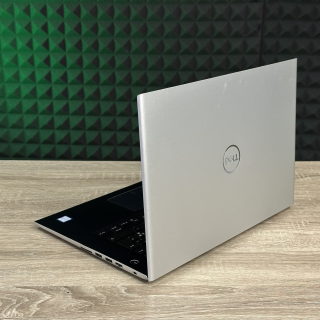БВ Ноутбук Dell Vostro P88G 14  FHD IPS Intel i5-8250U 8 RAM 240 SSD Intel UHD Graphics 620