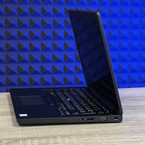 БВ Ноутбук Dell Latitude 5480 14" HD Intel i5-7200U 8 RAM 256 SSD Intel HD Graphics 520