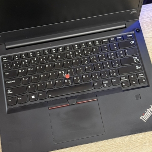 БВ Ноутбук Lenovo ThinkPad E490 14 FHD IPS i7-8565U 8 RAM 256 SSD AMD Radeon RX 550X 2 ГБ