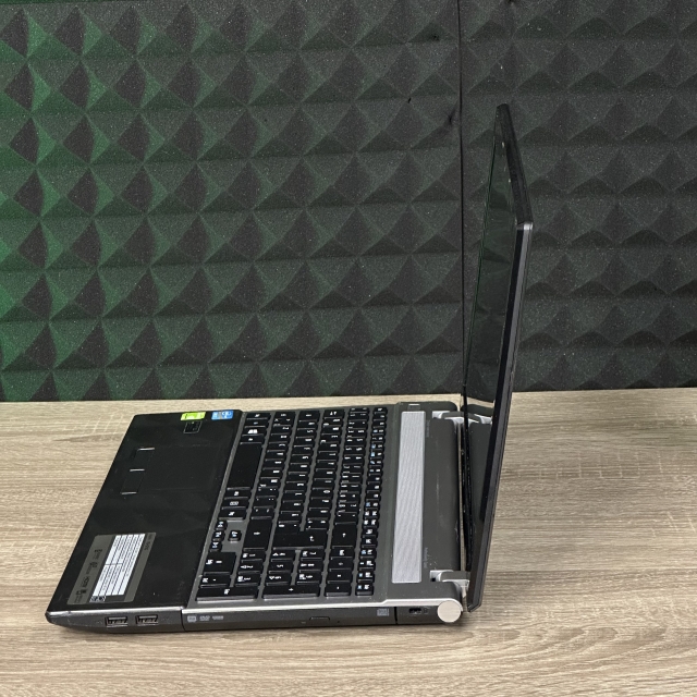 БВ Ноутбук Acer Aspire V3-571G 15.6" FHD IPS Intel Core i7-3612QM 8 RAM 128 SSD 500 HDD NVIDIA GeForce GT 730M 2 ГБ
