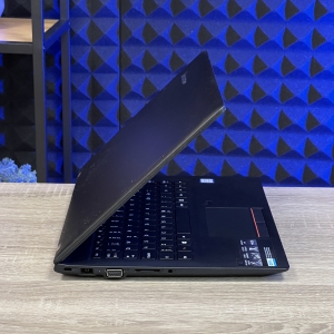БВ Ноутбук Lenovo E31-70 13.3" Intel i3-5005U 8 RAM 500 HDD Intel HD Graphics 5500