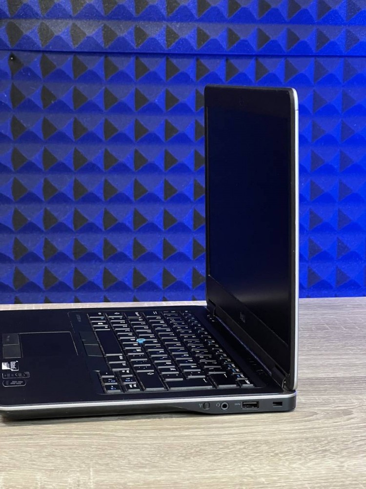 БВ Ноутбук Dell Latitude E7440 14