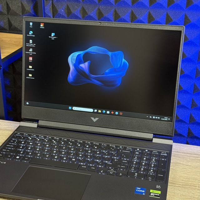 БВ Ноутбук HP Victus 15 15.6 144Hz FHD IPS Intel Core i5-12500H 16 RAM 512 SSD NVIDIA GEFORCE RTX 4060 8 ГБ