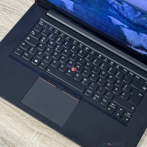 БВ Ноутбук Lenovo Thinkpad X1 Extreme 15.6 4K IPS Intel Core i7-8750H 16 RAM 512 SSD NVIDIA GEFORCE GTX 1050Ti 4 ГБ