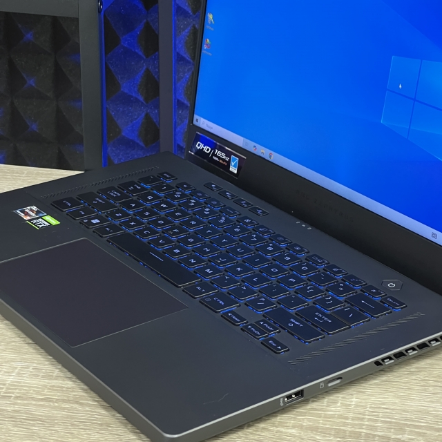 БВ Ноутбук Asus ROG Zephyrus G15  15.6" 165Hz 2K IPS AMD Ryzen 7 5800HS 16 RAM 1000 SSD NVIDIA RTX 3060 6 ГБ