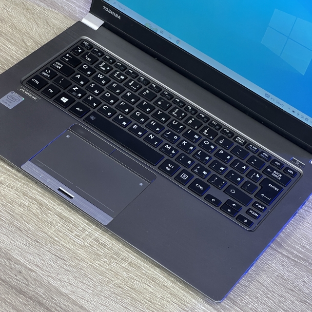 БВ Ноутбук Toshiba portage Z30 13,3 HD i5-6200U 8 RAM 256 SSD
