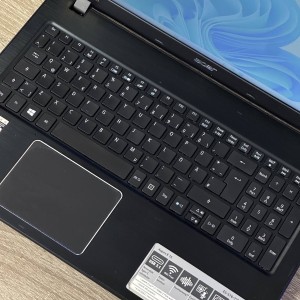БВ Ноутбук Acer Aspire E5-576 15.6 FHD i7-7500U 8 RAM 240 SSD Intel HD Graphics 620