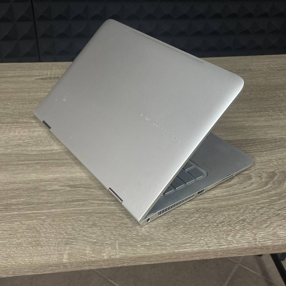 БВ Ноутбук HP Spectre Pro x360 G2 13.3