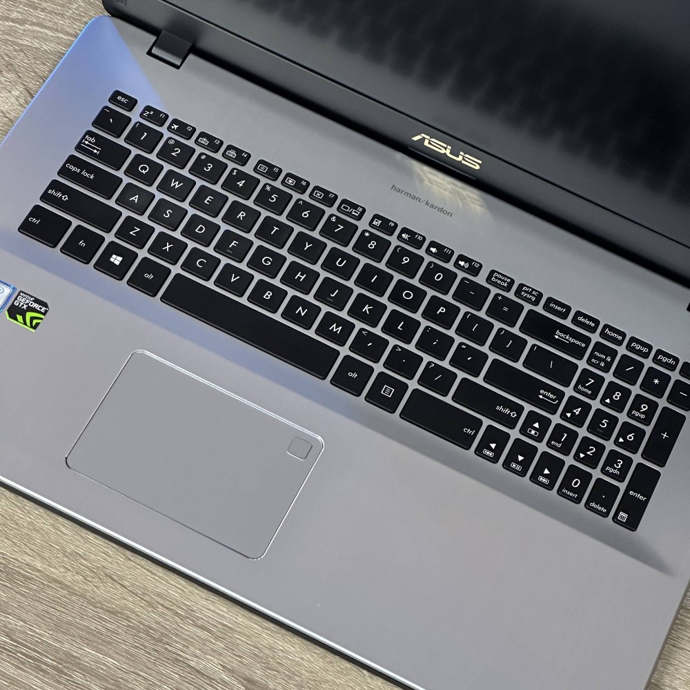 БВ Ноутбук ASUS VivoBook 17 X705FD 17.3