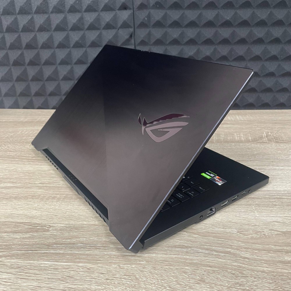БВ Ноутбук Asus Rog Zephyrus G15 GA502DU-BR7N6 15.6 FHD IPS 120Hz Ryzen 7 3750H 16 RAM 512 SSD NVIDIA GEFORCE GTX 1660 TI 6 ГБ