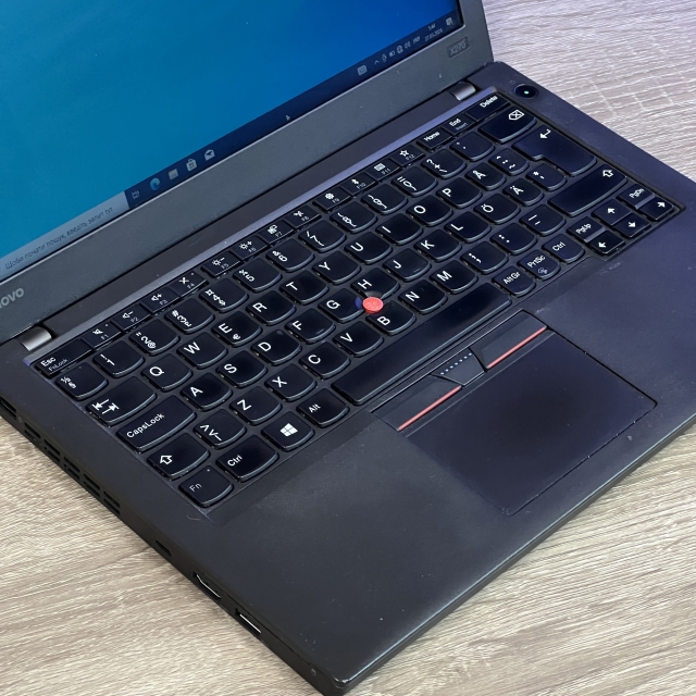 БВ Ноутбук Lenovo ThinkPad X270 12.5 FHD Intel i7-7500U 8 RAM 256 SSD Intel HD Graphics 620
